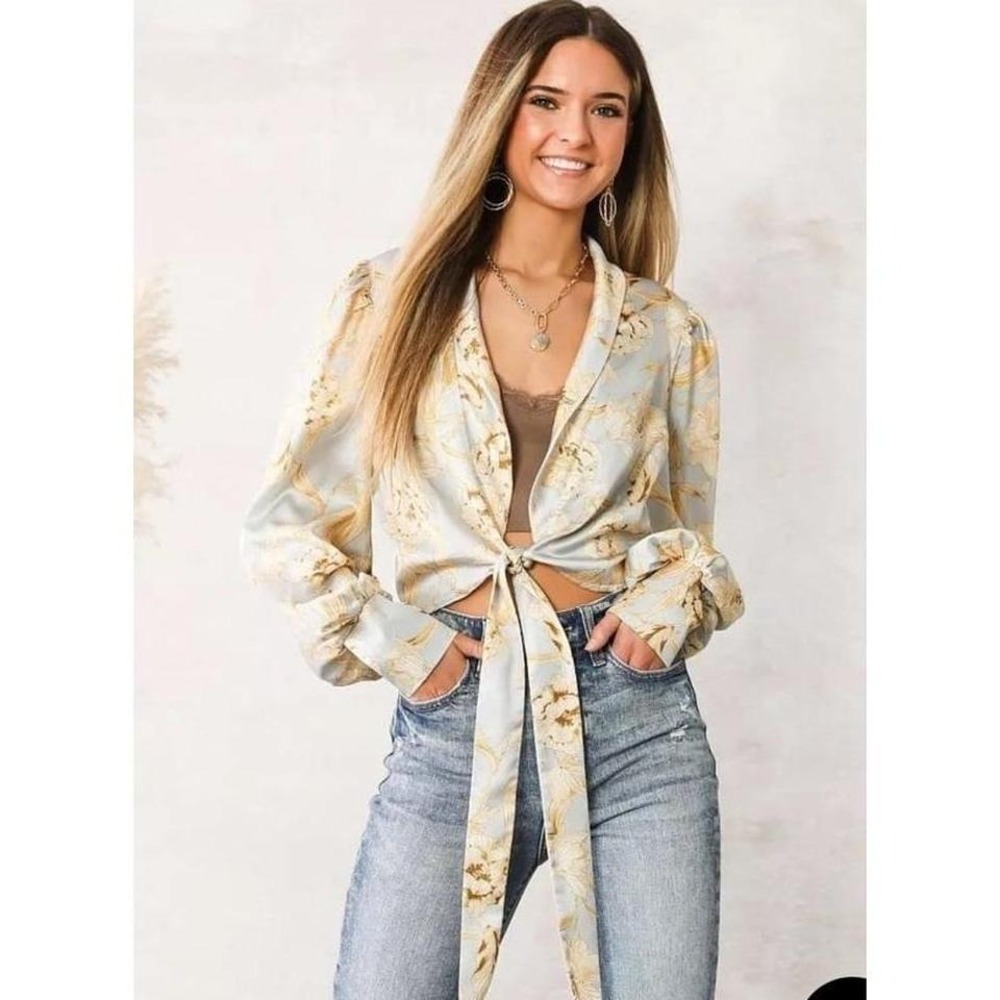 A Peach Satin‎ Floral Wrap Blouse size Meduim